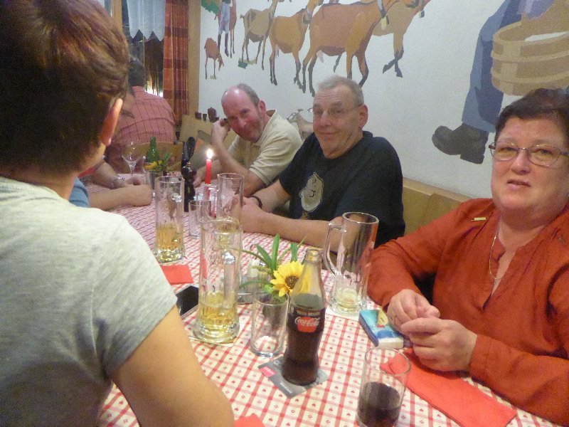 Gemütliches Raclette Essen2